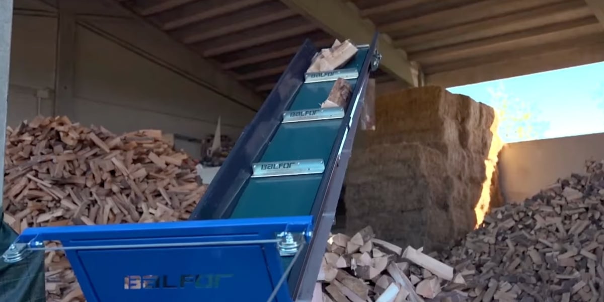 Balfor Continental firewood processor conveyor
