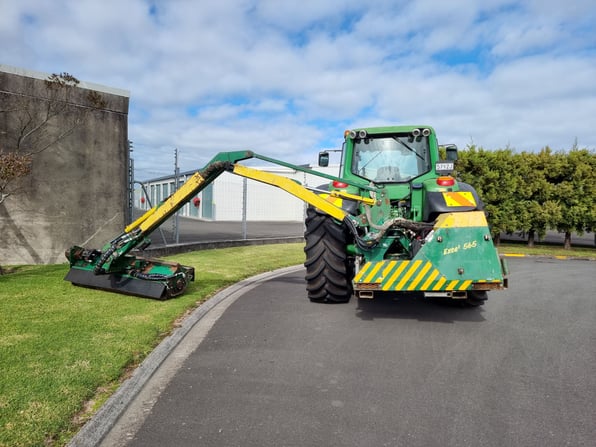 Spearhead Excel 565 2004 Second Hand Ex-Total Vegetation Control (1)