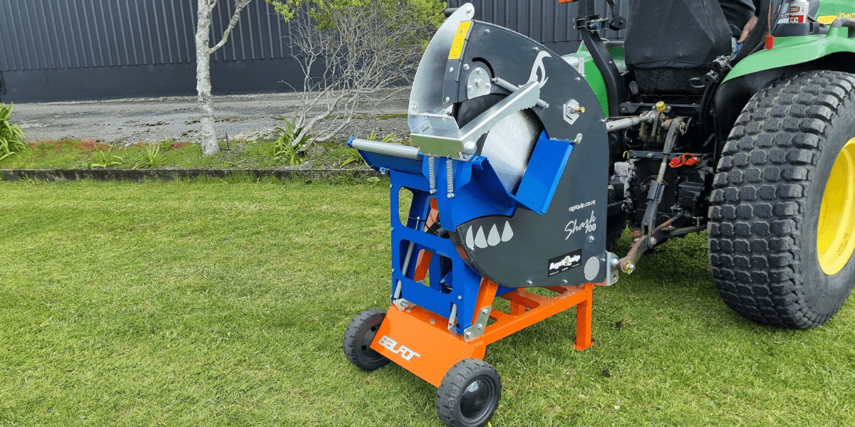 Chainsaw vs PTO Log Saw: Which Is Better for Firewood?