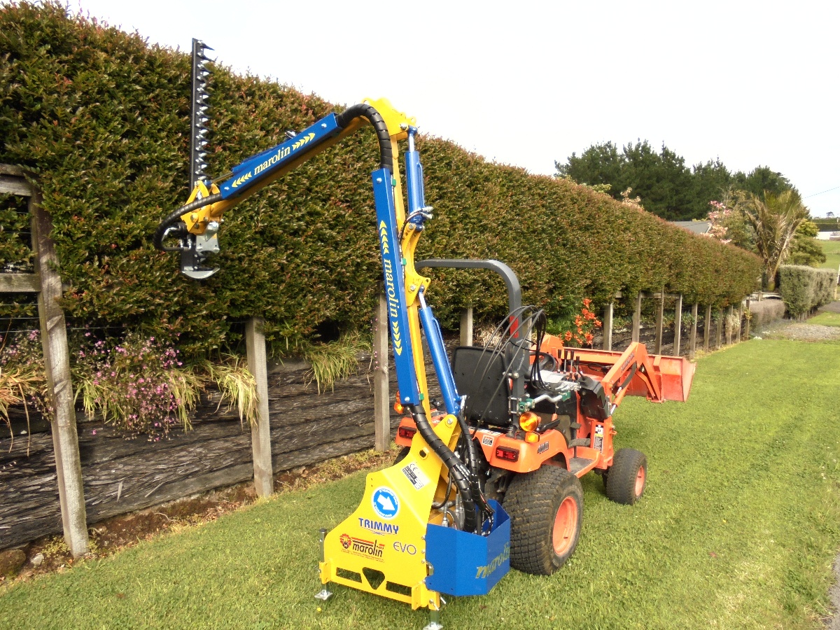 compact hedgecutter