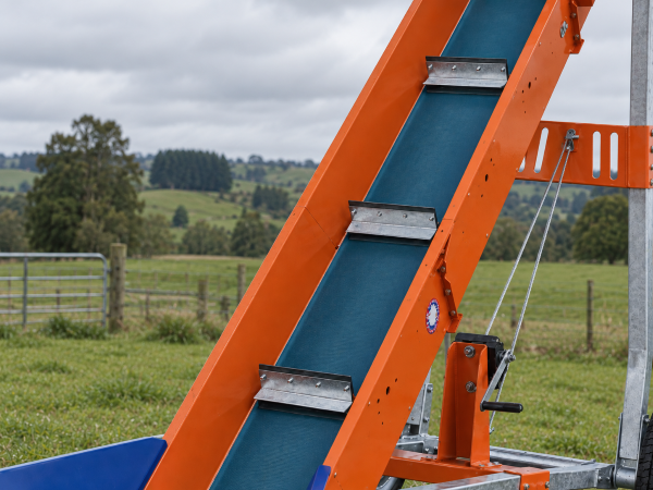 Close-up of modular replaceable belt on Balfor firewood conveyor