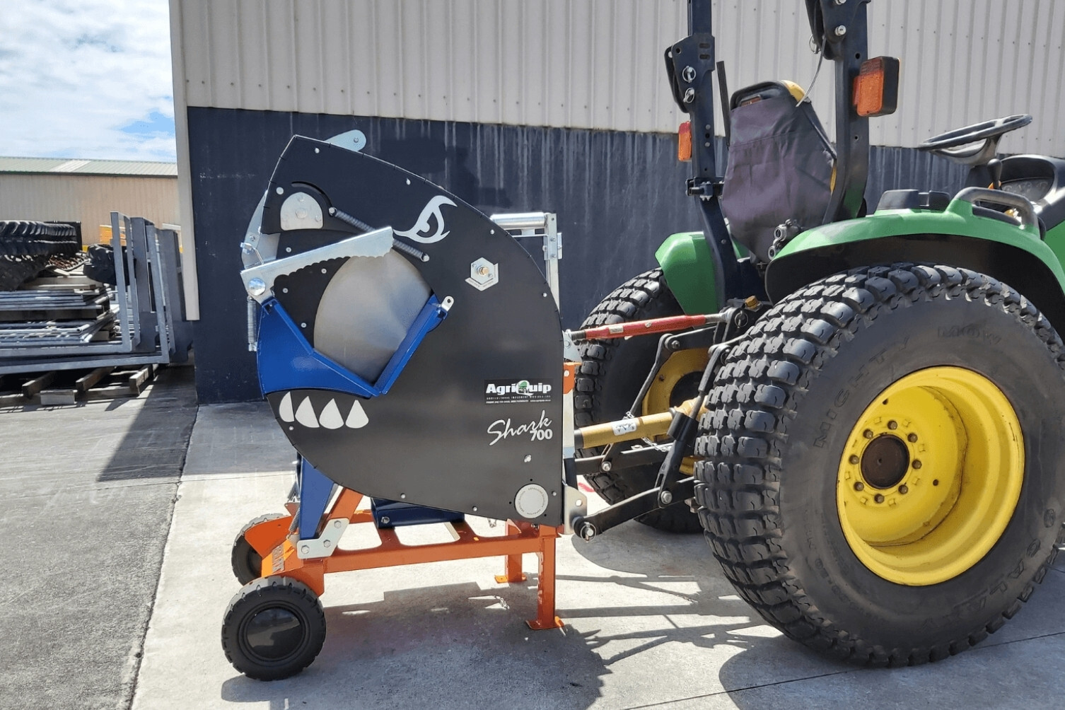 Balfor Shark 700 saw bench