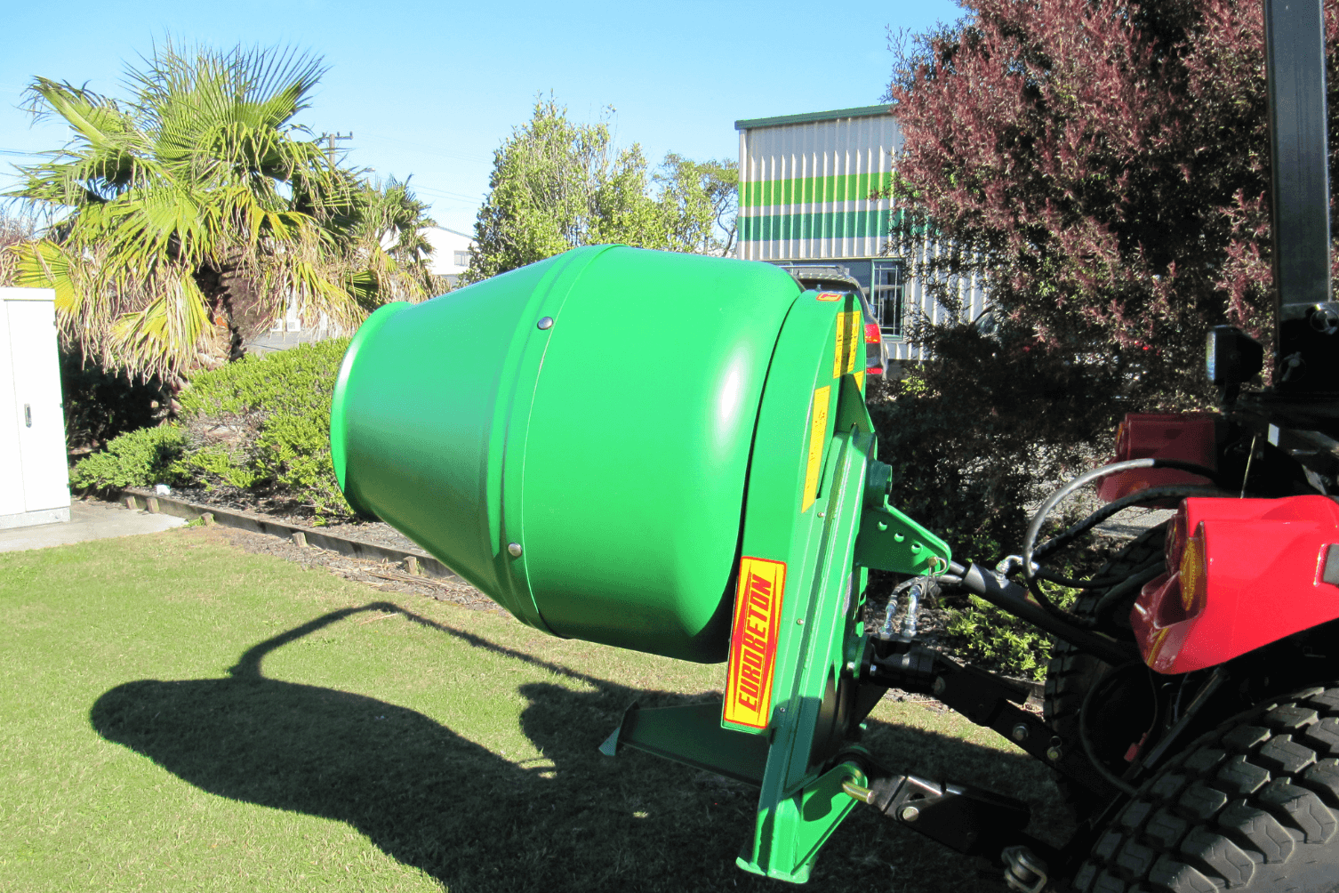 T400 concrete mixer attached to tractor