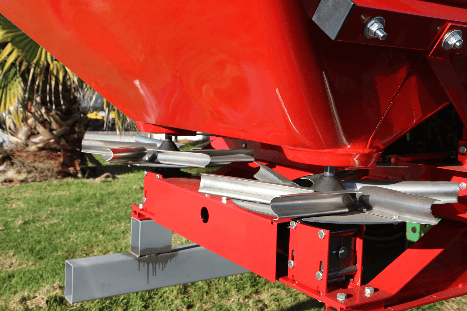 SRDD industrial fertiliser spreader NZ