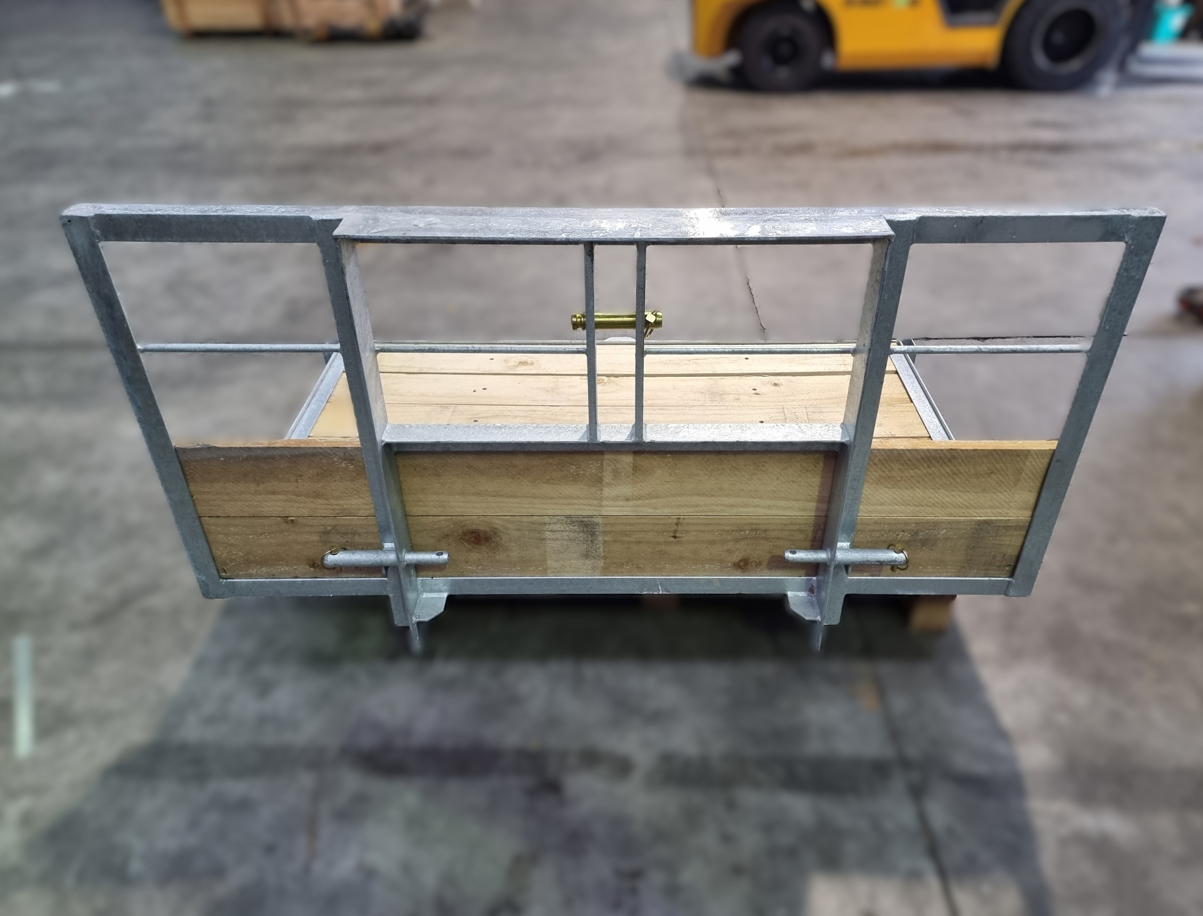 3 Point Linkage Transport Tray Calving